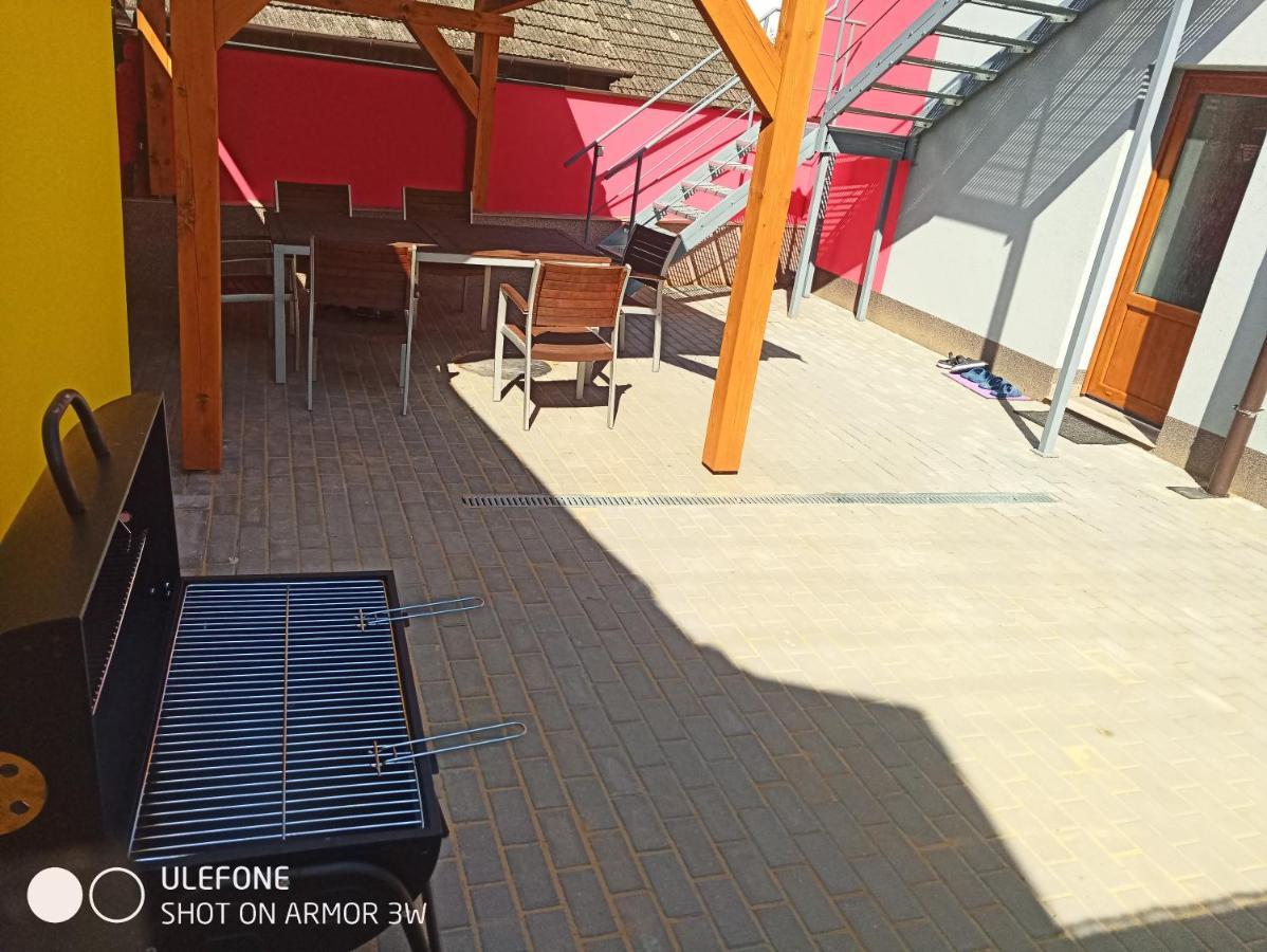 Pohoda Salas U Velehradu-2 Apartmany Uherské Hradiště Habitación foto
